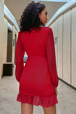 Red Long Sleeves V-Neck Short Homecoming Dress With Ruffles