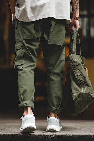 Men's Army Green Relaxed Fit Cargo Pant With Pockets