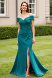 Off The Shoulder Peacock Green Mermaid Mother Of The Bride Dress With Slit