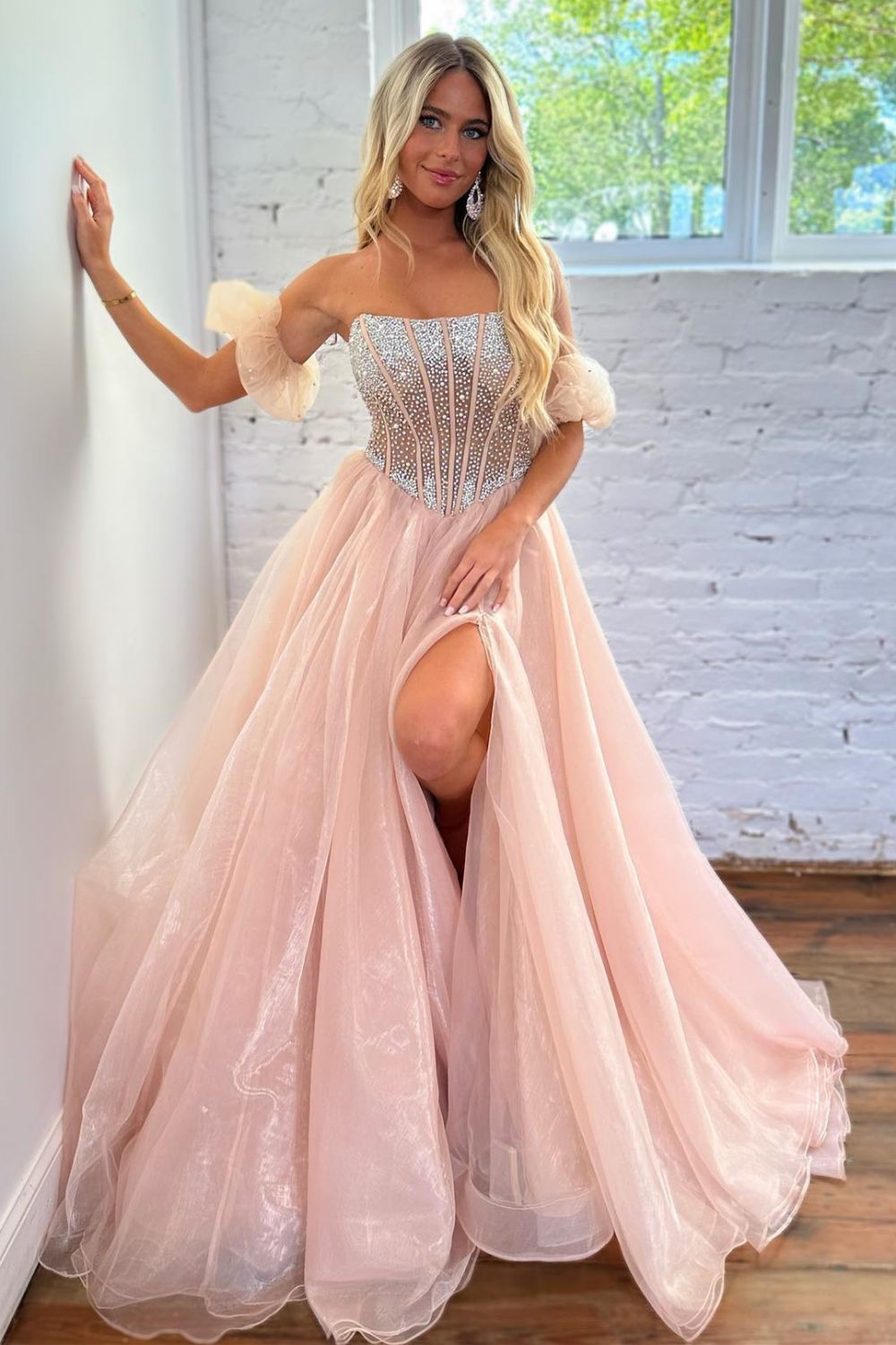 Cute A-Line Blush Long Tulle Prom Dress With Split And Beading